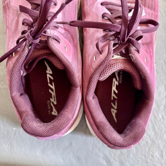 Altra Rivera Running Shoes Tennis Shoes Size 7.5 Burgundy - Picture 5 of 10